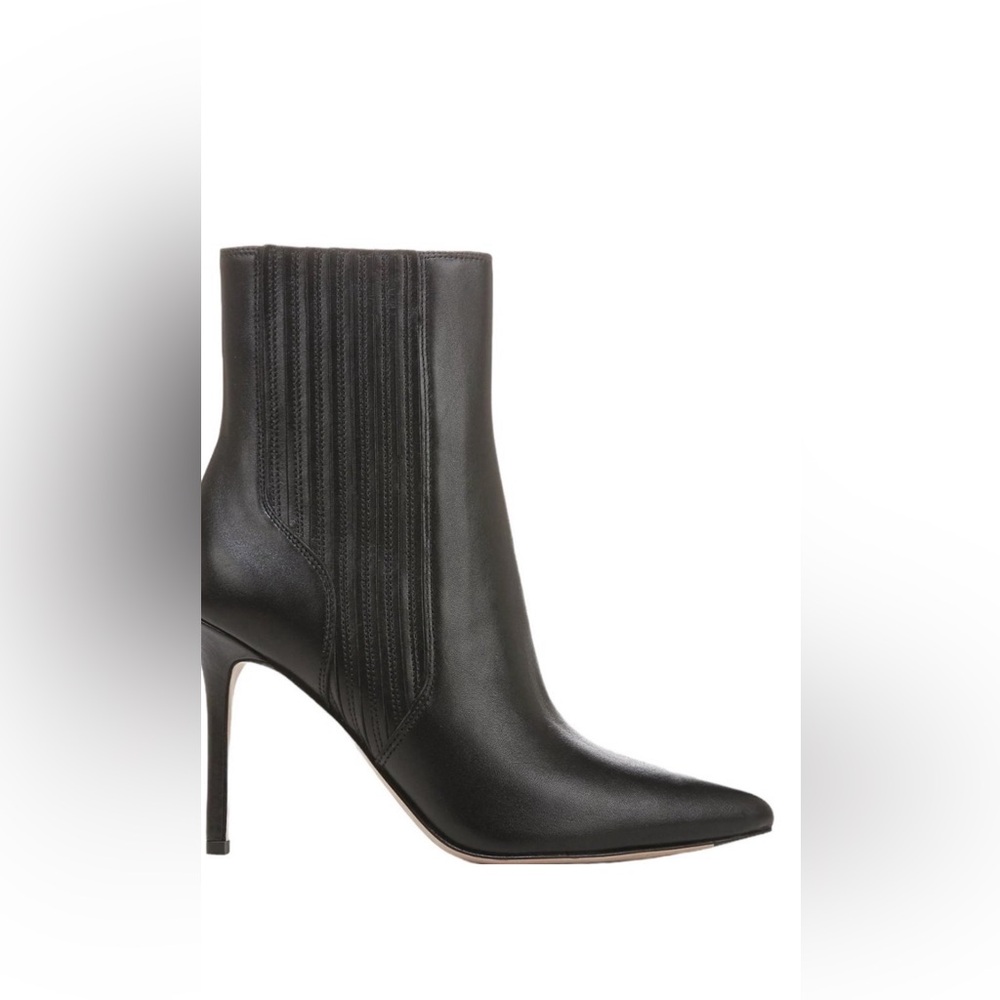 Veronica Beard Lisa black leather ankle Booties 11